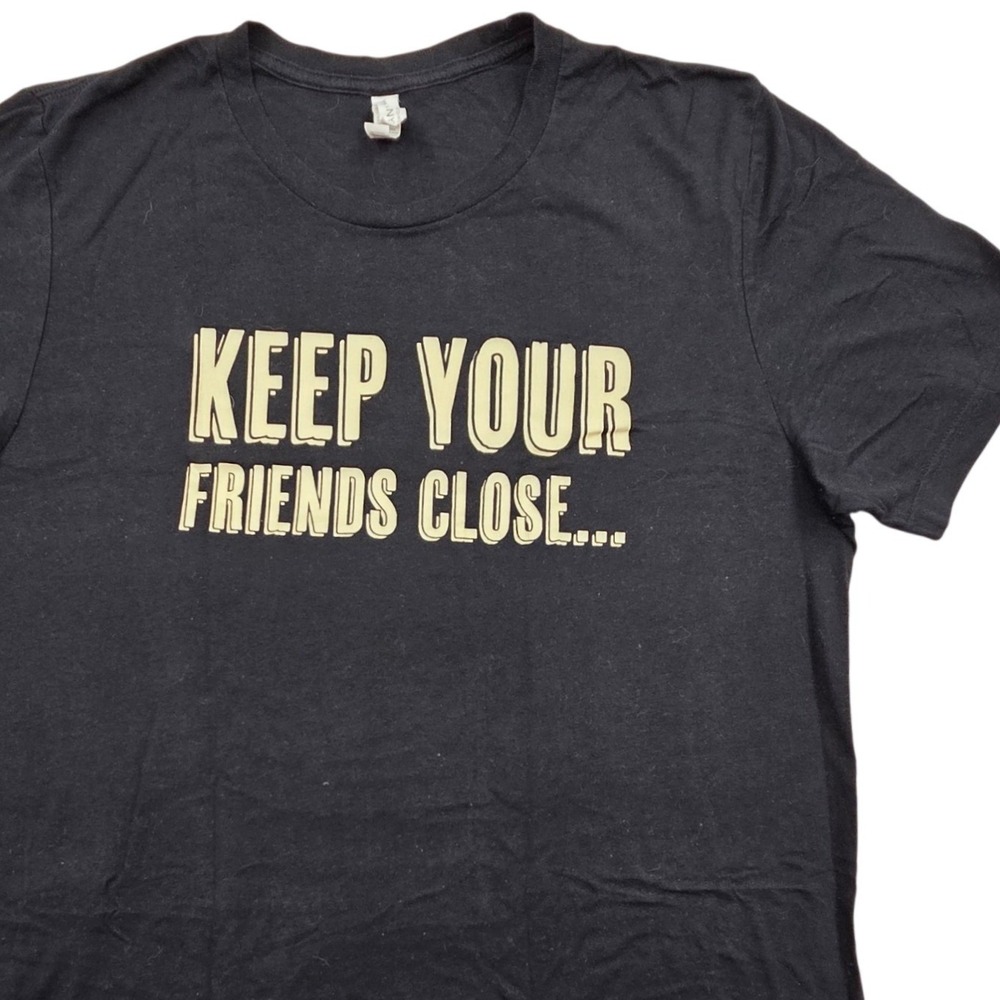 Larceny‎ Bourbon Graphic T-Shirt Keep Your Friends Close Black Mens Large